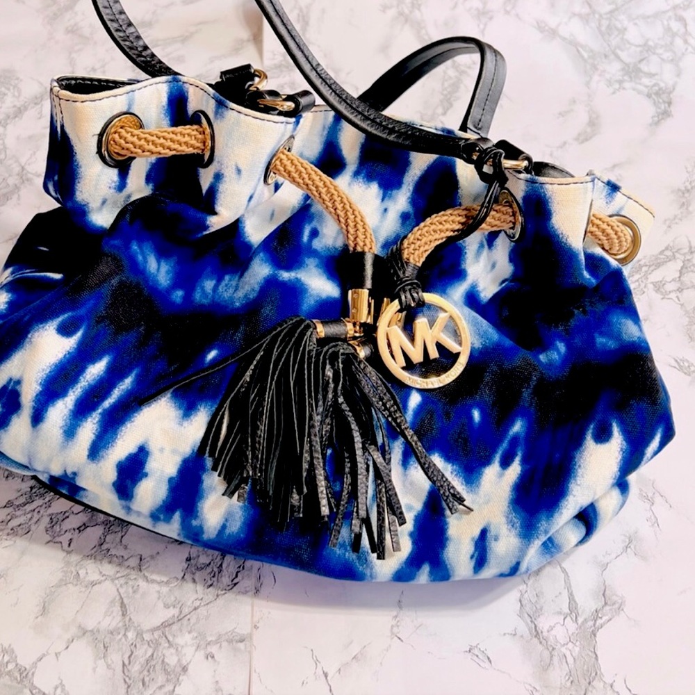 GREAT Condition Michael Kors Blue TIEDYE Marina Purse